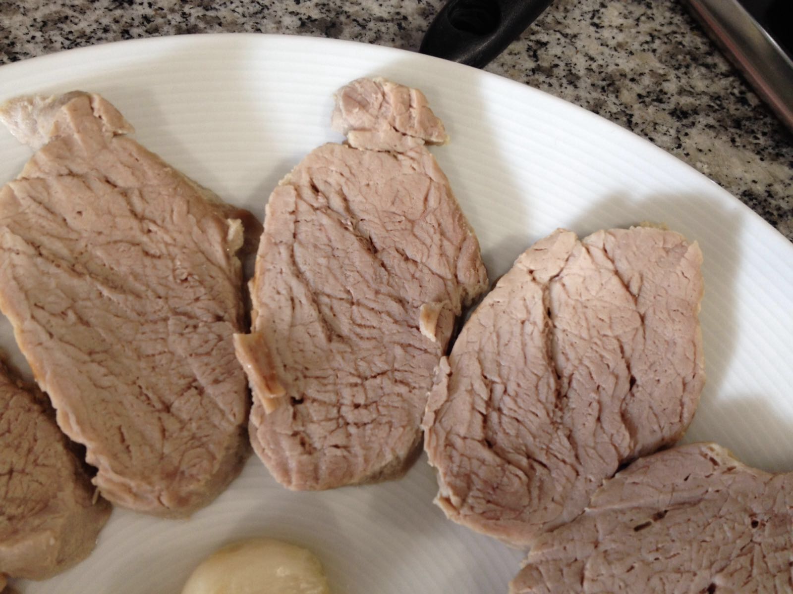 Lomo de cerdo con falso puré de patatas.